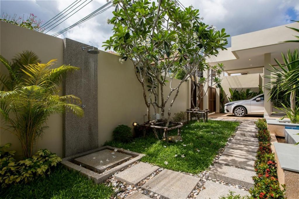 Shanti Villas X Monthstayz Thailand Rawai ภายนอก รูปภาพ